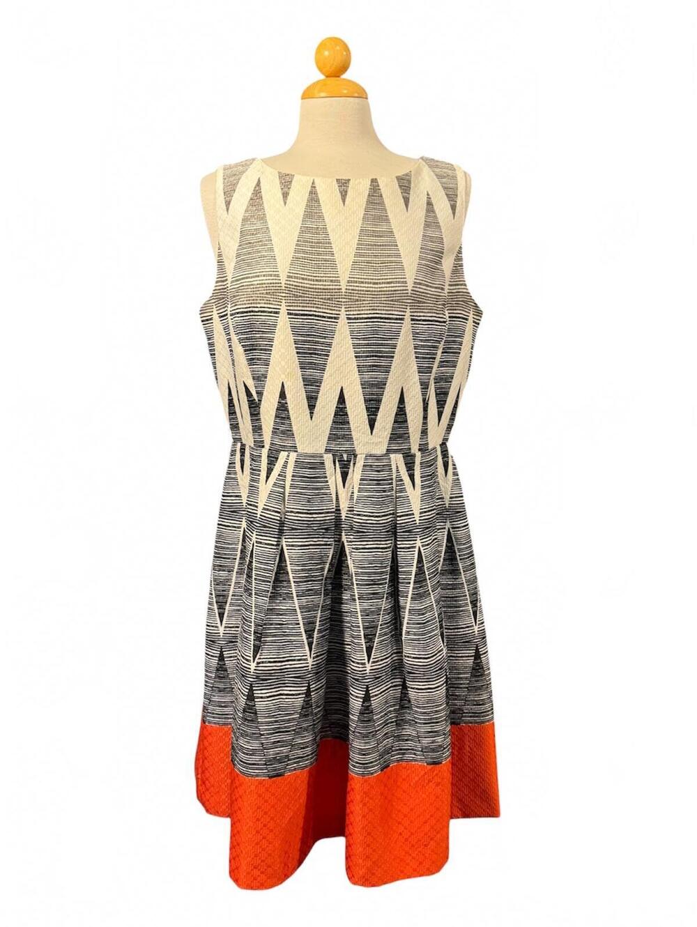 Tahari Arthur S. Levine Women's Sleeveless Geometric Fit & Flare Dress Size 14